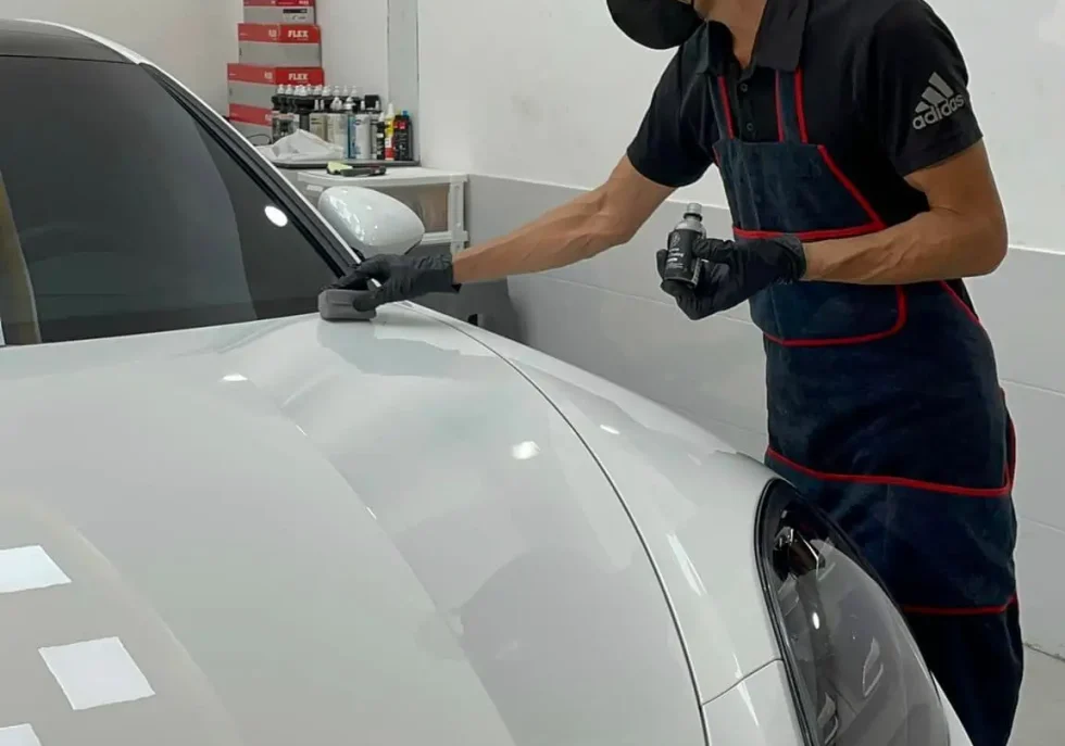 Đánh bóng Phủ nano Ceramic