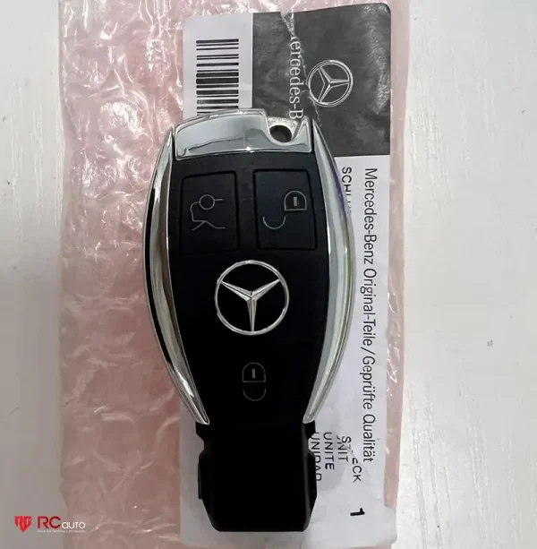 Chìa khóa Mercedes-Benz chính hãng