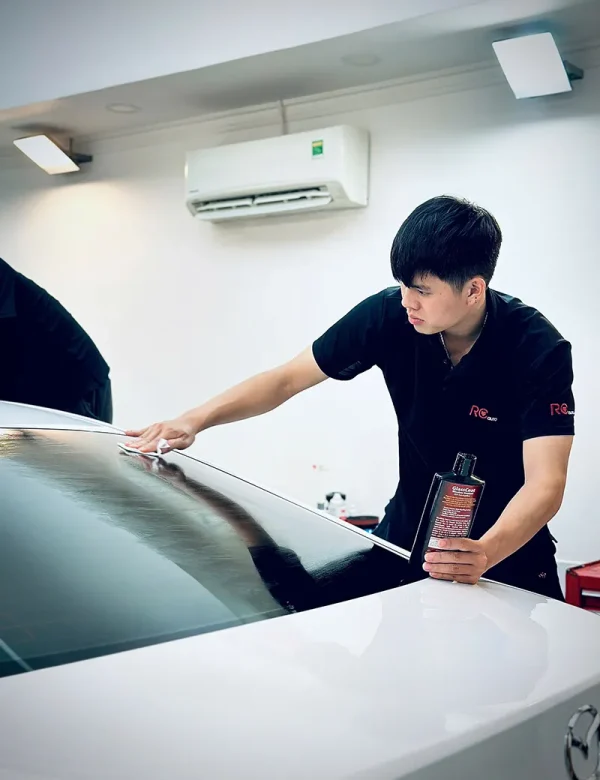 Phủ nano kính cho Mazda
