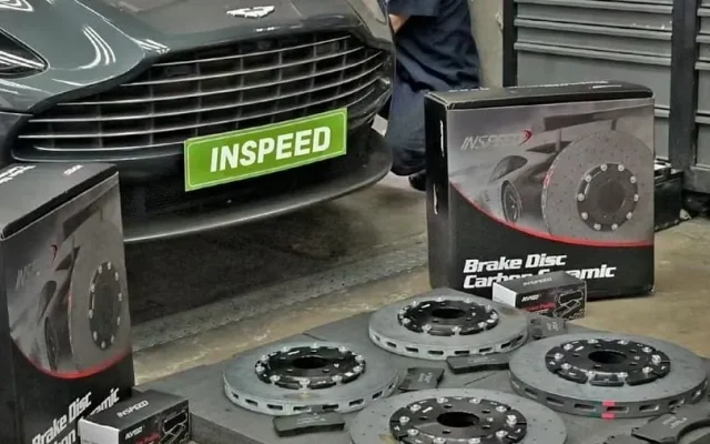 Aston Martin DB11 Inspeed Carbon Ceramic